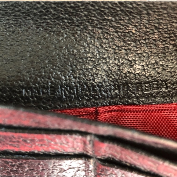 Bulgari trifold wallet-Newly restored authentic black Bulgari *HOST PICK* - Picture 8 of 15